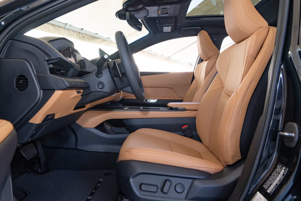 New 2026 Lexus ES 350e FWD image 15