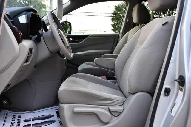 Used 2015 Nissan Quest SV FWD image 14