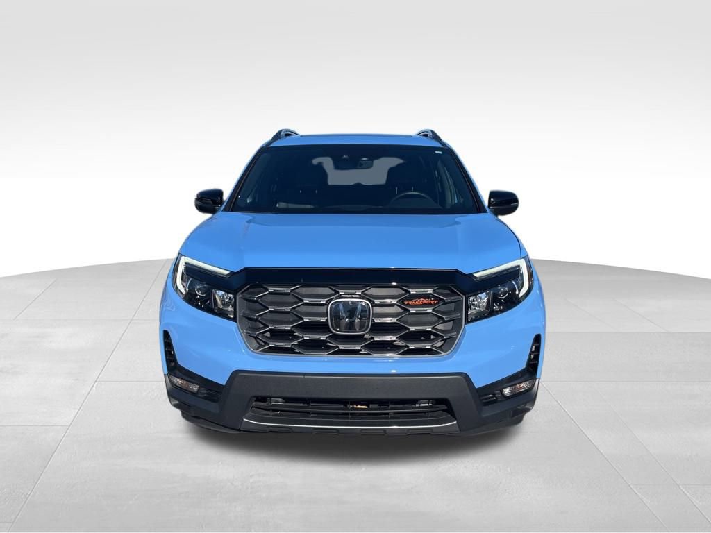 Used 2024 Honda Passport TrailSport image 3