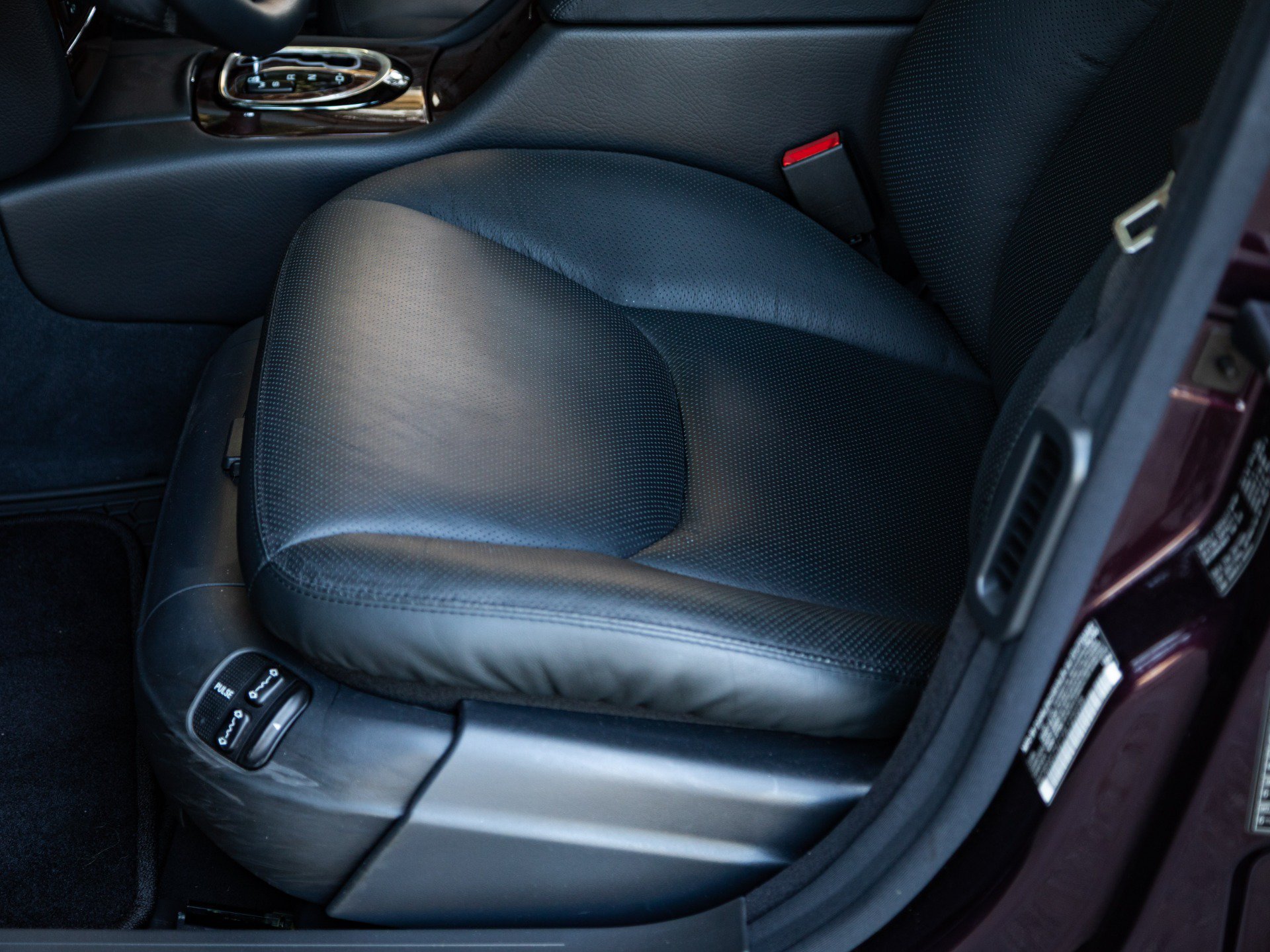 Used 2000 Mercedes-Benz S 500 image 11