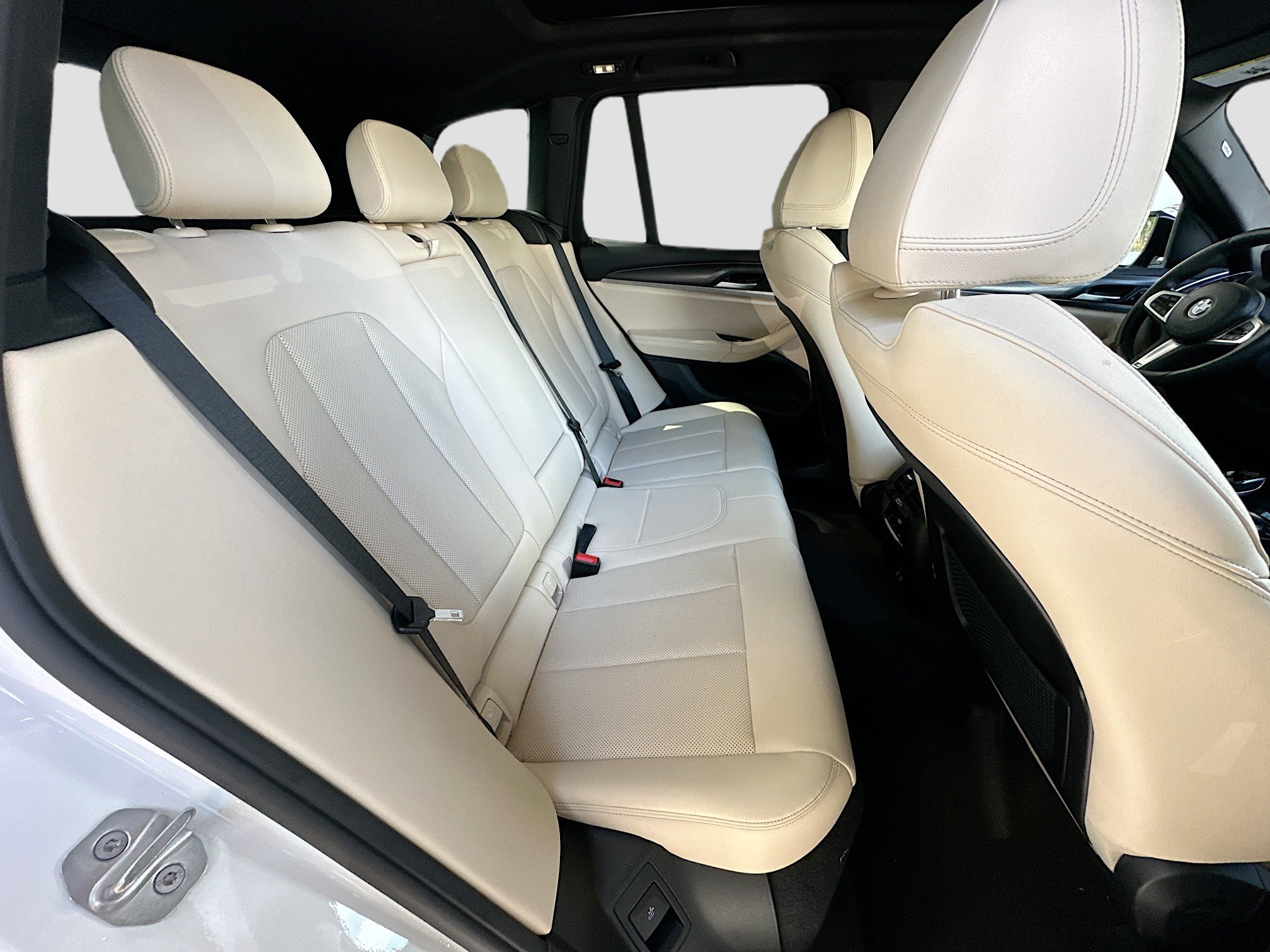 Certified 2024 BMW X3 sDrive30i w/ M Sport Package image 27