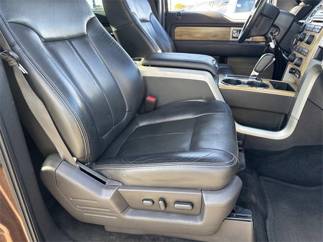 Used 2011 Ford F150 Lariat w/ Lariat Chrome Pkg image 11