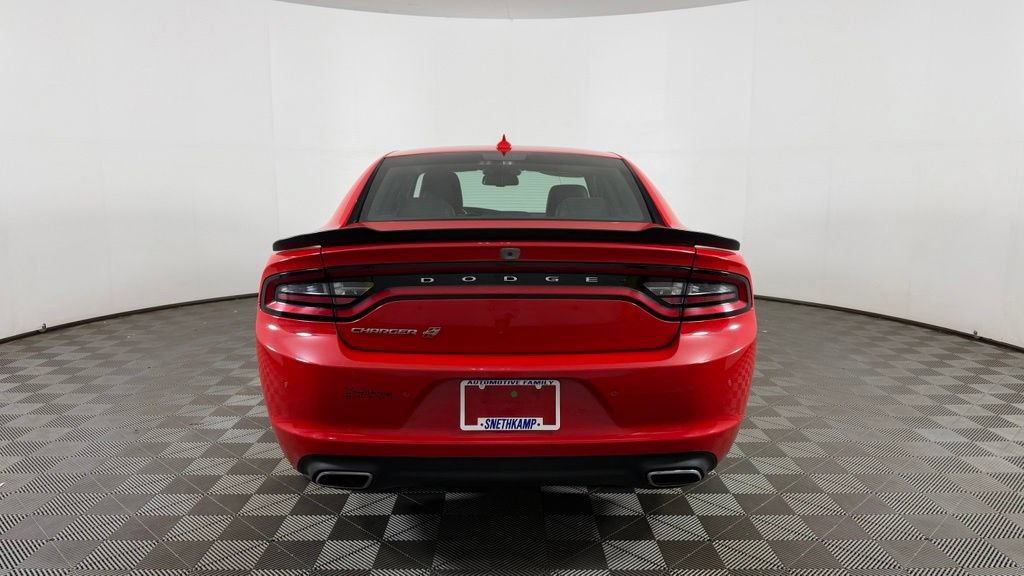 Used 2018 Dodge Charger GT AWD/4WD image 8