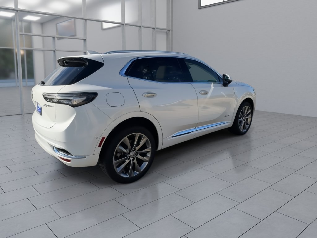 Used 2022 Buick Envision Avenir w/ Technology Package II FWD image 8