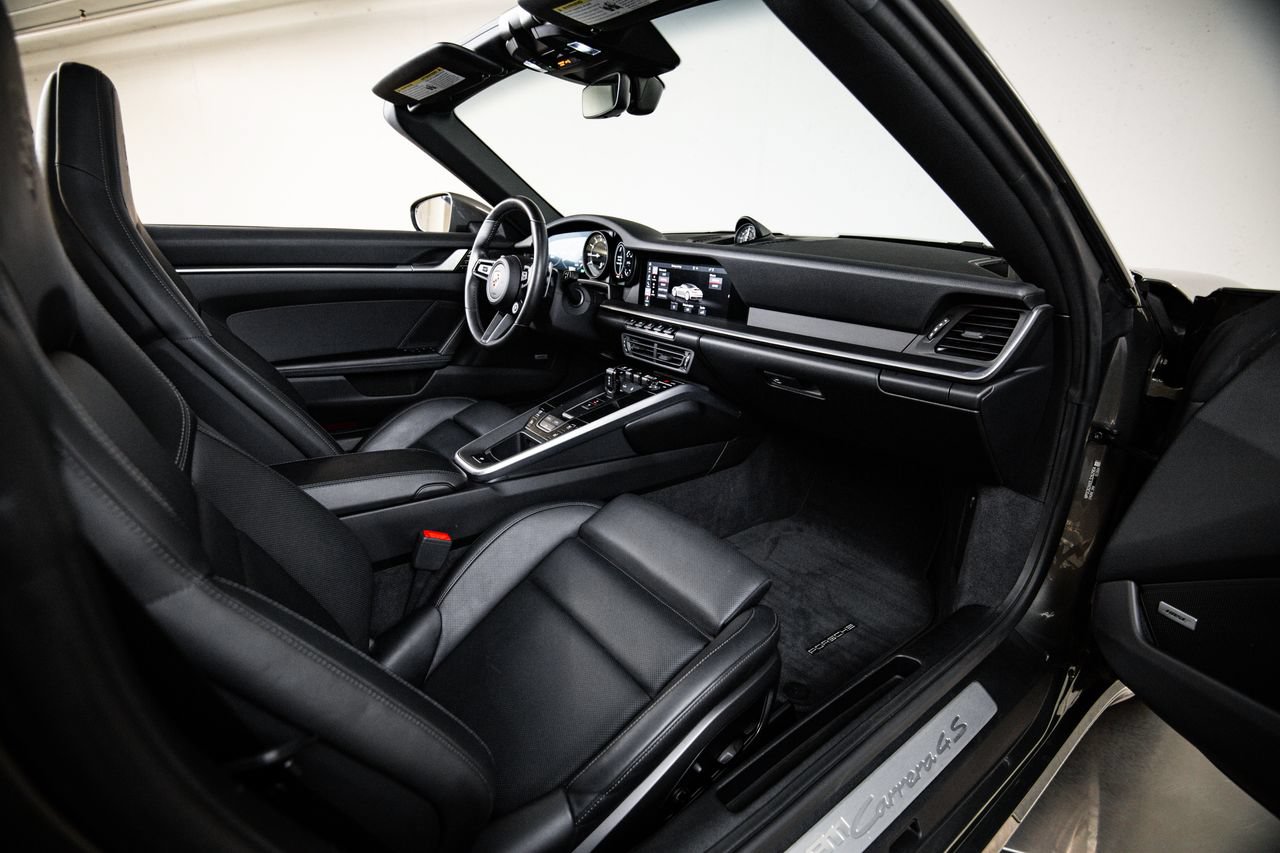 Certified 2020 Porsche 911 Carrera 4S AWD/4WD image 28