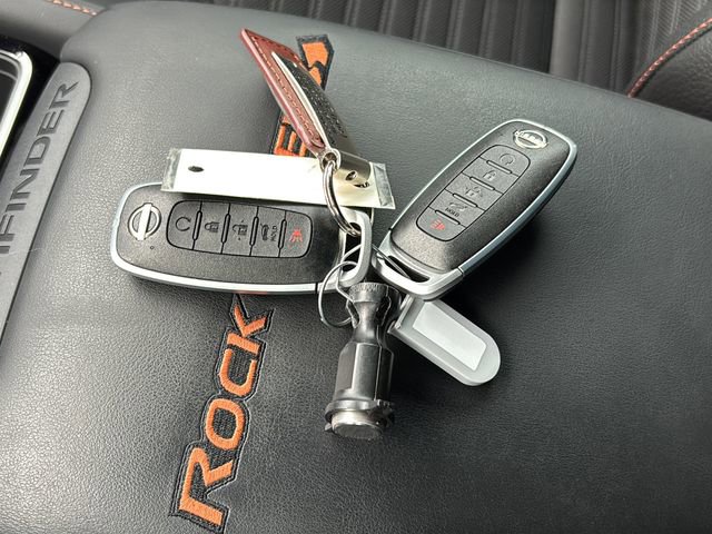 Used 2025 Nissan Pathfinder Rock Creek image 43