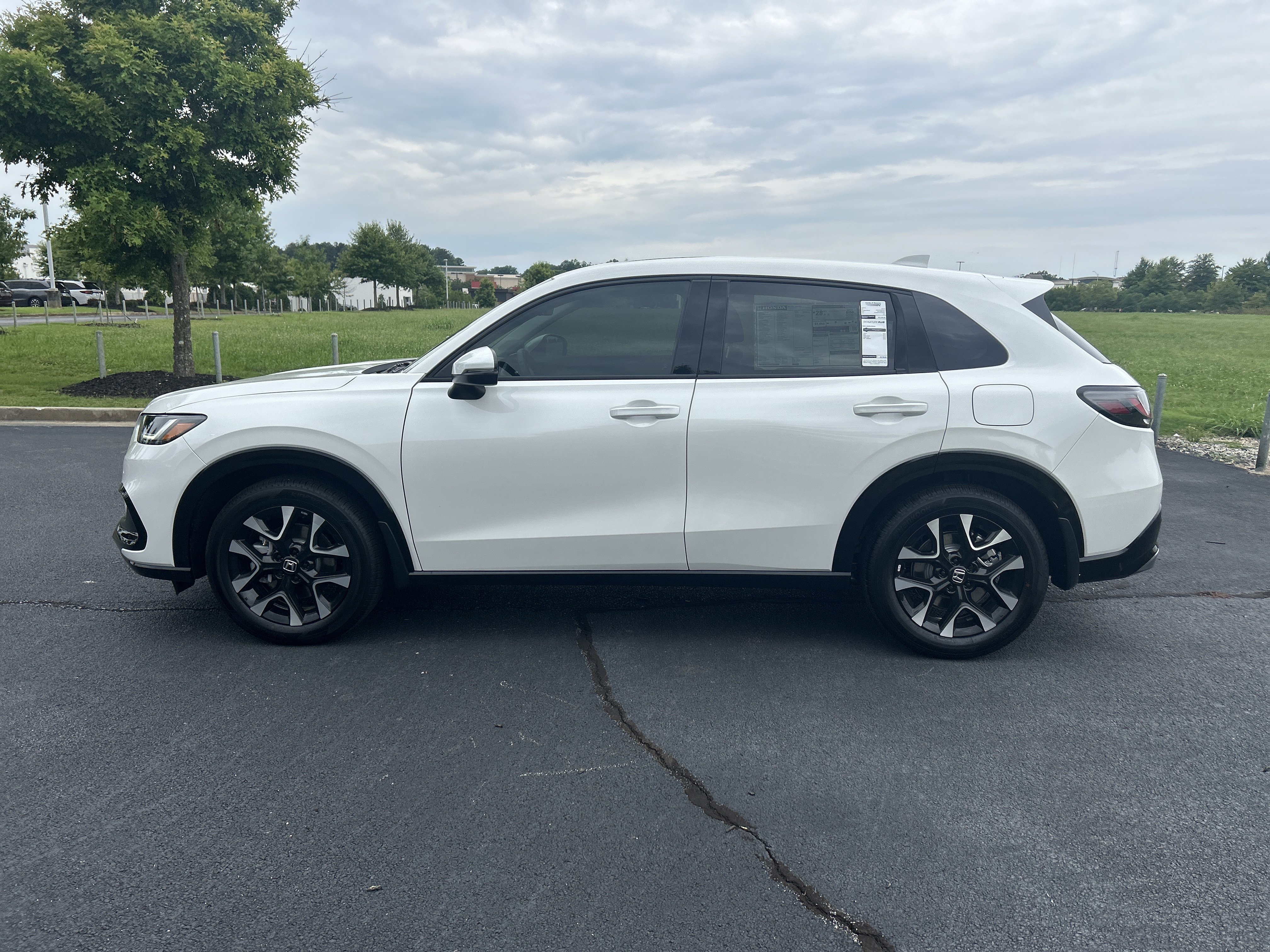 New 2027 Honda HR-V EX-L image 6