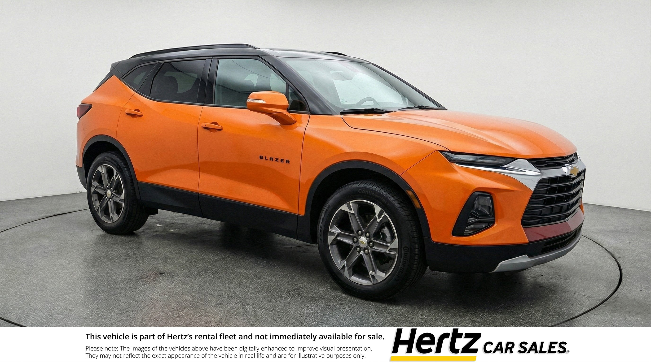 Used 2025 Chevrolet Blazer LT image 1