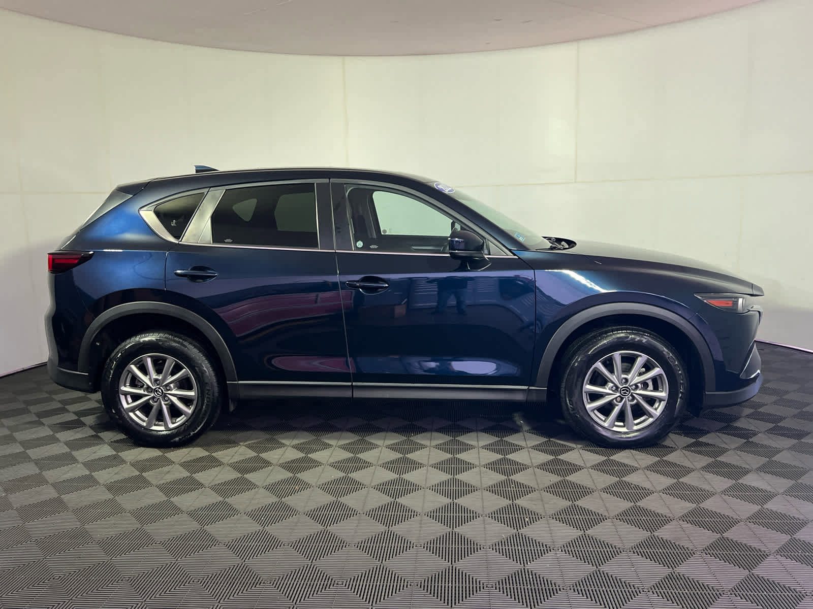 Used 2022 MAZDA CX-5 AWD 2.5 S w/ Preferred Package image 8