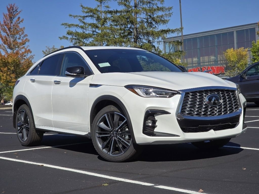 Certified 2025 INFINITI QX55 Luxe w/ Cargo Package