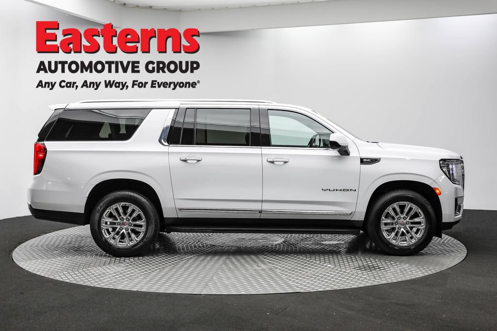 Used 2024 GMC Yukon XL SLT AWD/4WD image 4