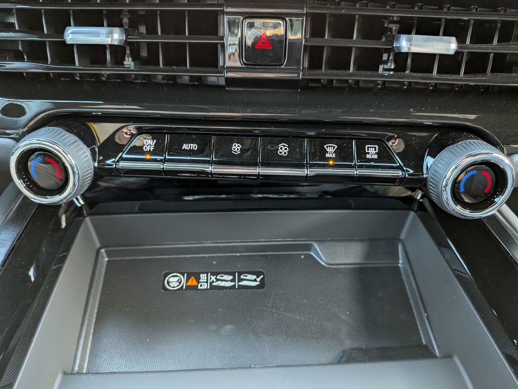 New 2025 Chevrolet Tahoe Premier image 23