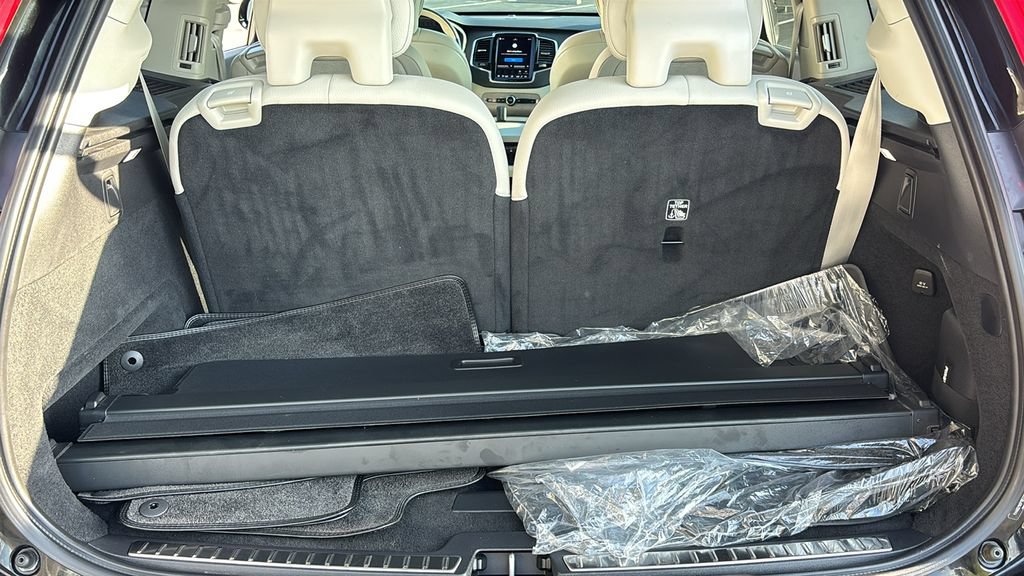 Certified 2023 Volvo XC90 B6 Plus w/ Protection Package Premier AWD/4WD image 30