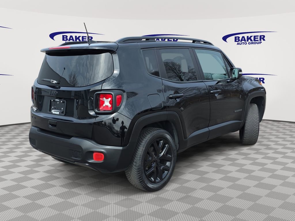 Used 2018 Jeep Renegade Altitude image 3