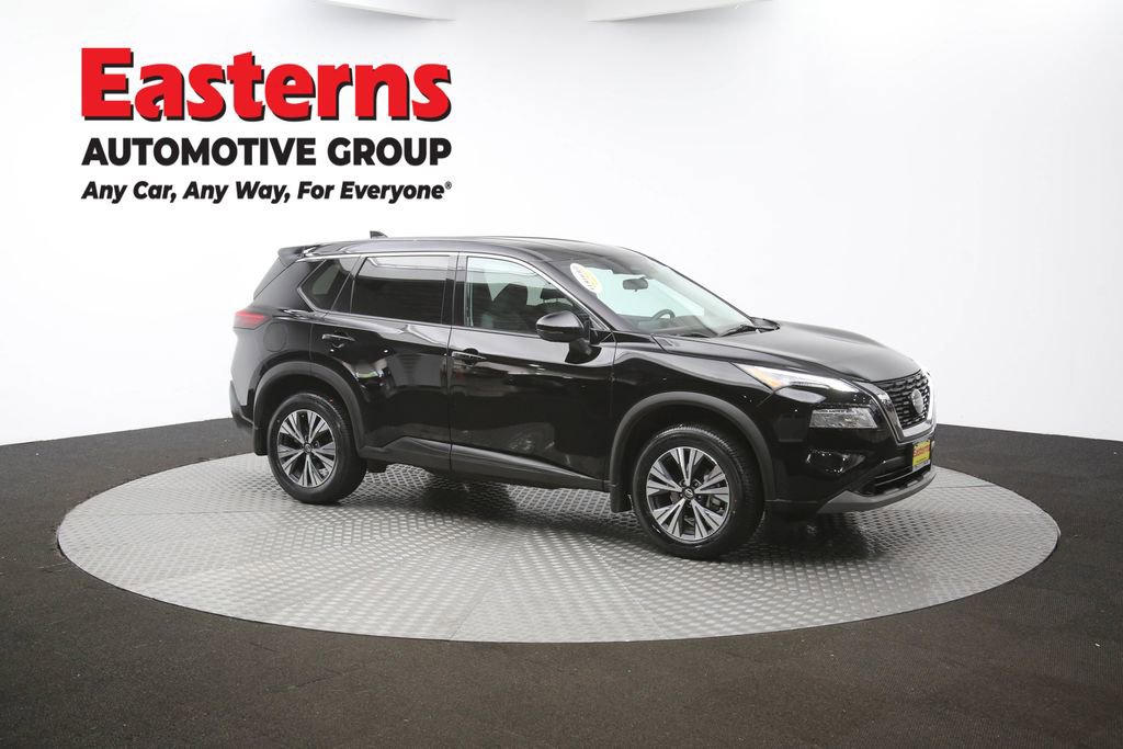 Used 2021 Nissan Rogue SV image 45