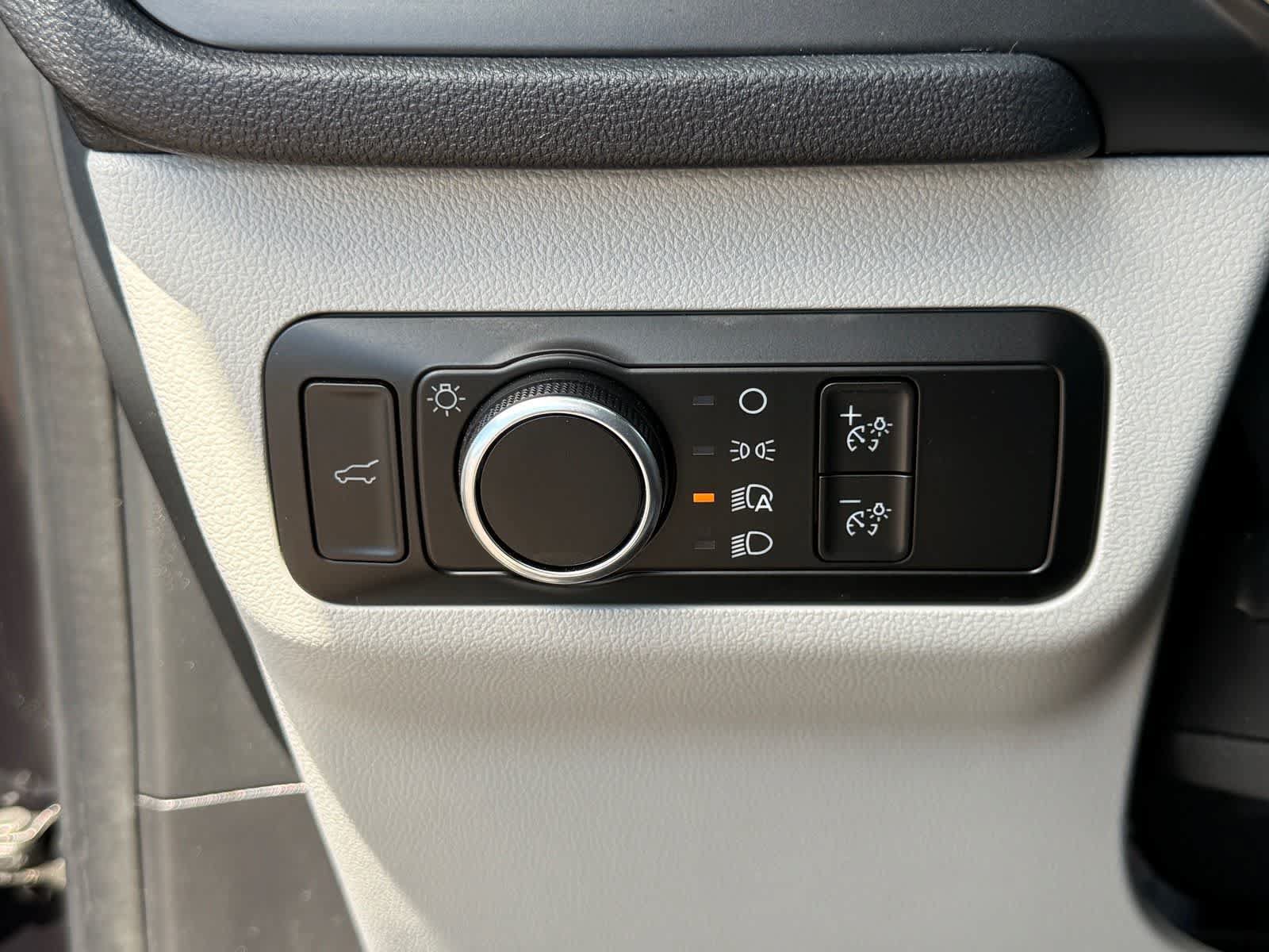 Used 2024 Ford Escape Active FWD image 19