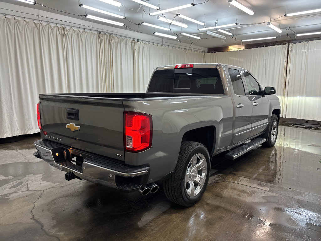 Used 2017 Chevrolet Silverado 1500 LTZ w/ Sport Package AWD/4WD image 5