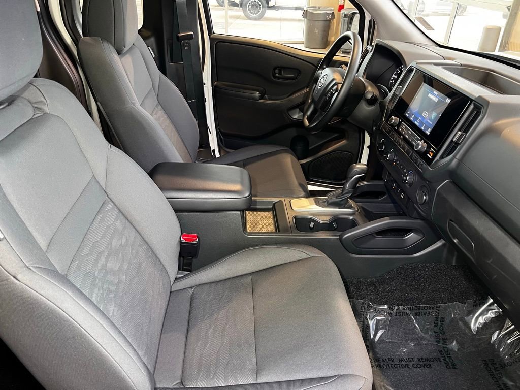 Used 2025 Nissan Frontier S image 45