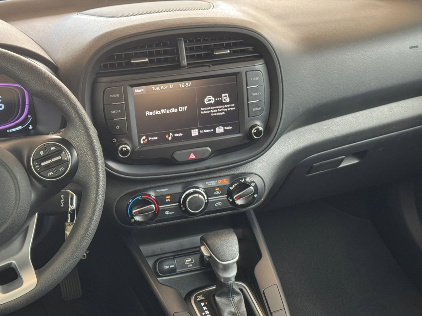 Used 2025 Kia Soul LX w/ LX Technology Package image 20