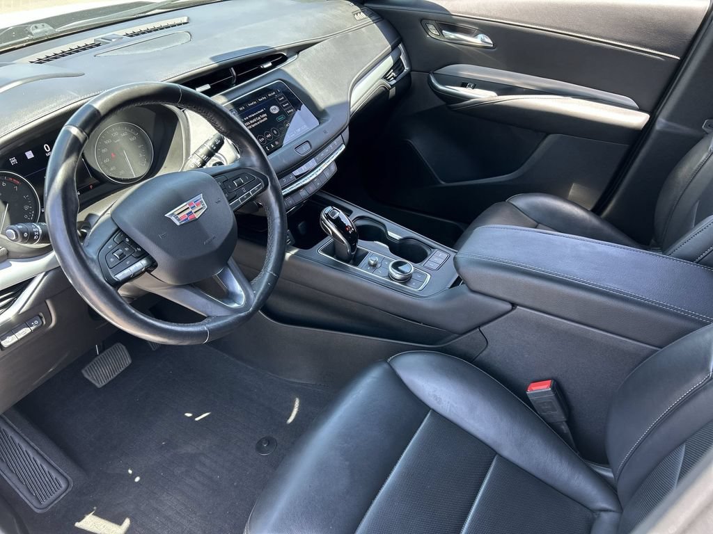 Used 2021 Cadillac XT4 Premium Luxury AWD/4WD image 10