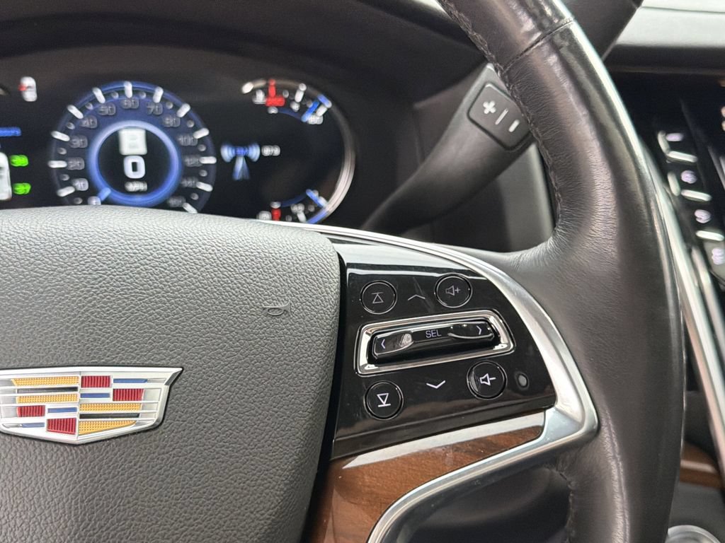 Used 2020 Cadillac Escalade Luxury AWD/4WD image 28