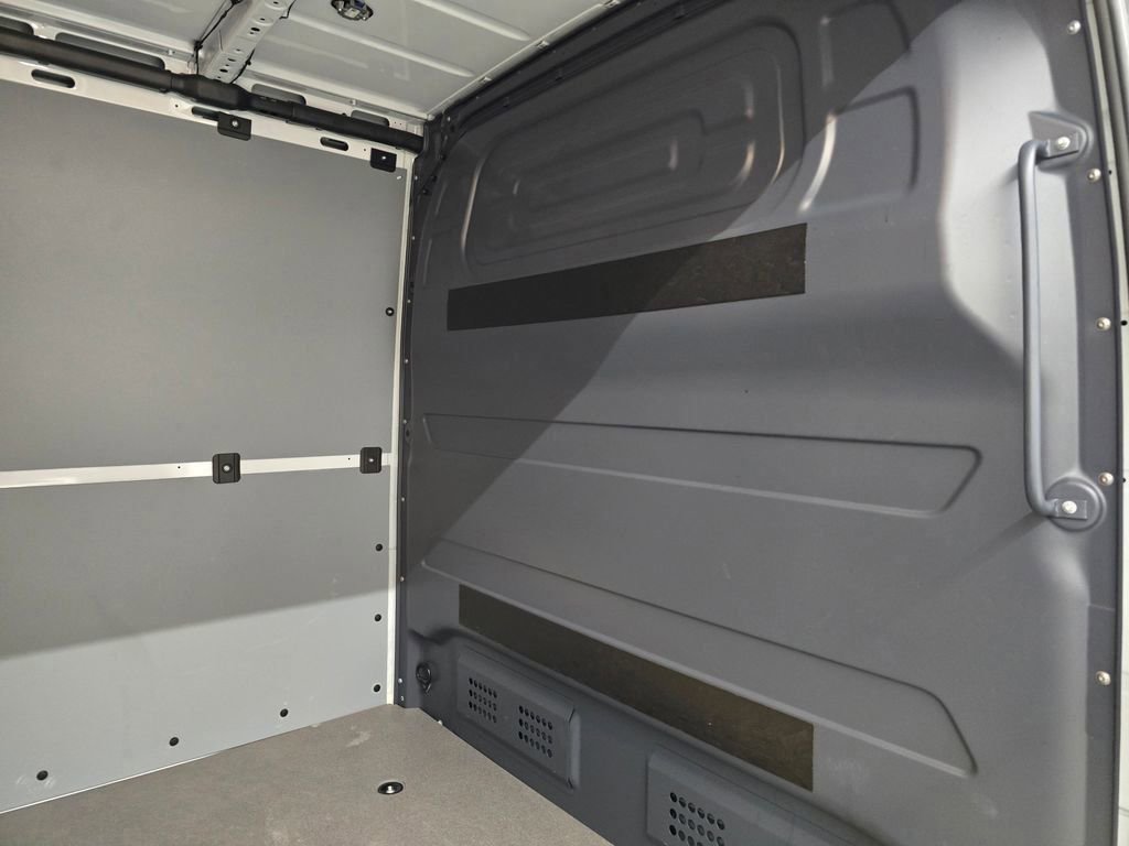 Used 2024 Mercedes-Benz Sprinter 3500 w/ Parking Package image 32