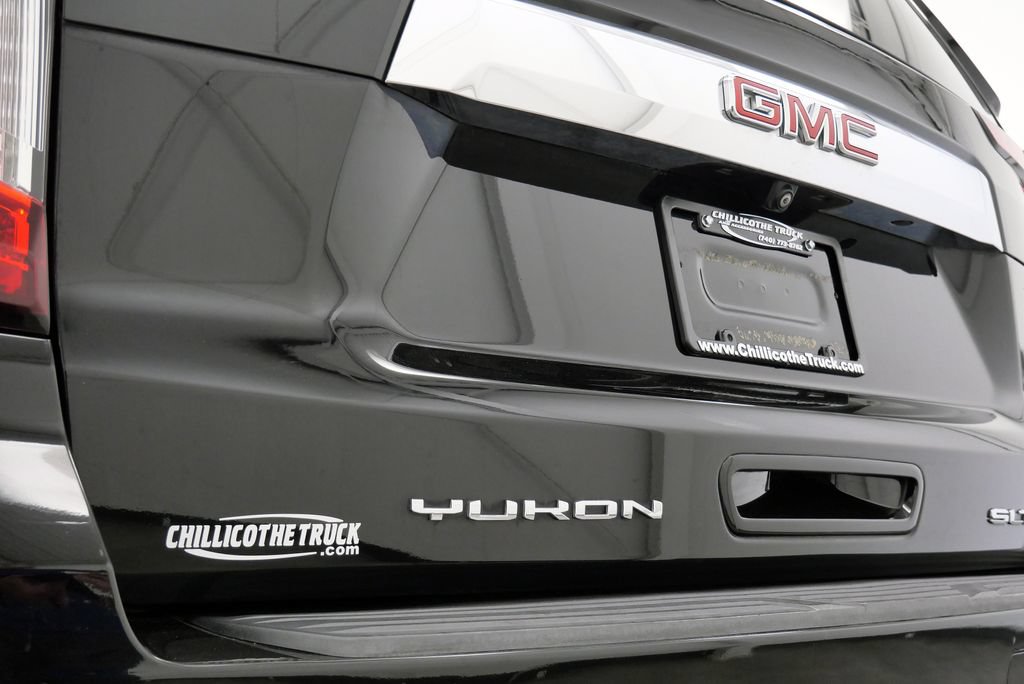 Used 2023 GMC Yukon XL SLT AWD/4WD image 9