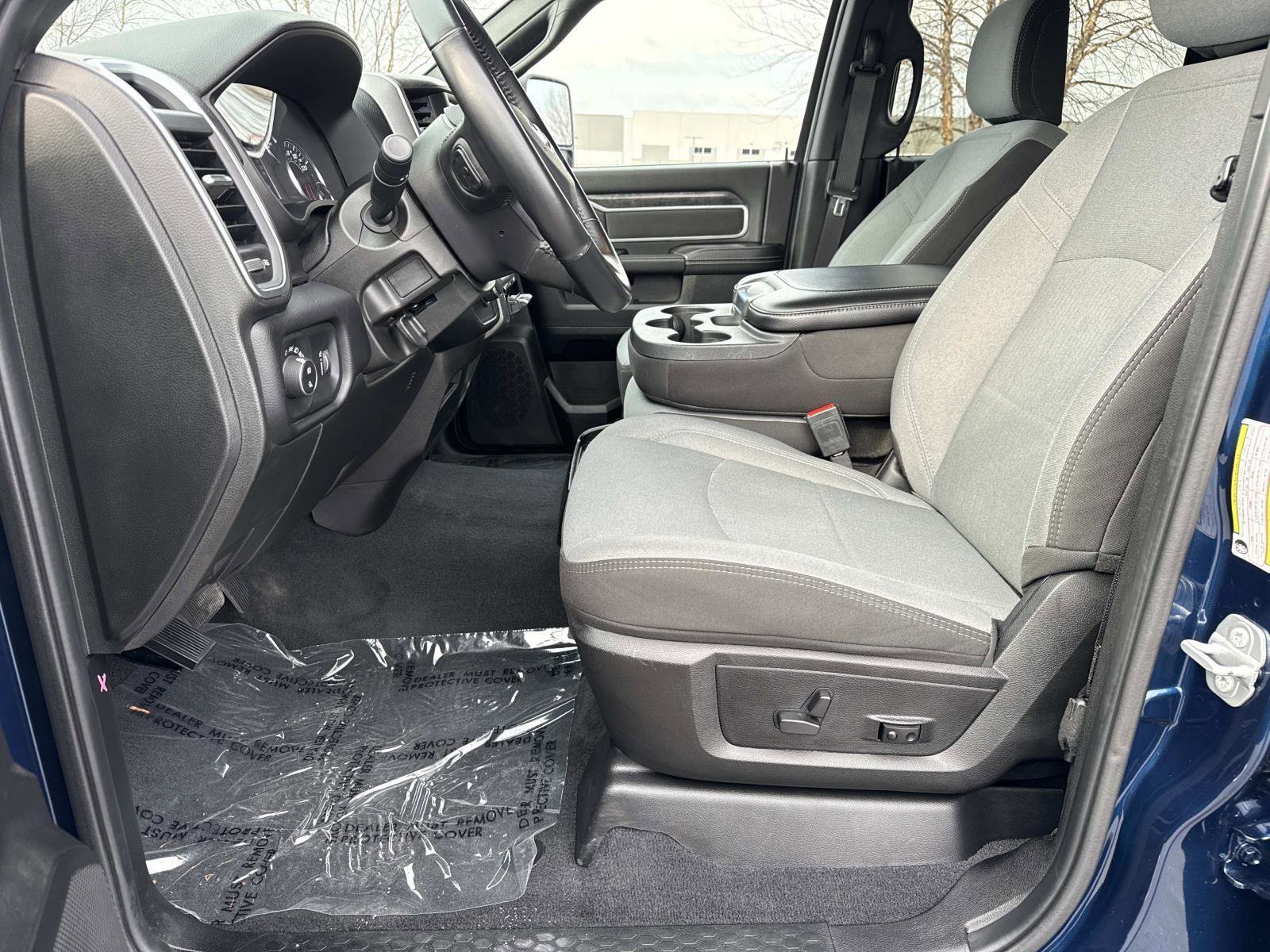 Used 2024 RAM 2500 Big Horn w/ Bed Utility Group image 23