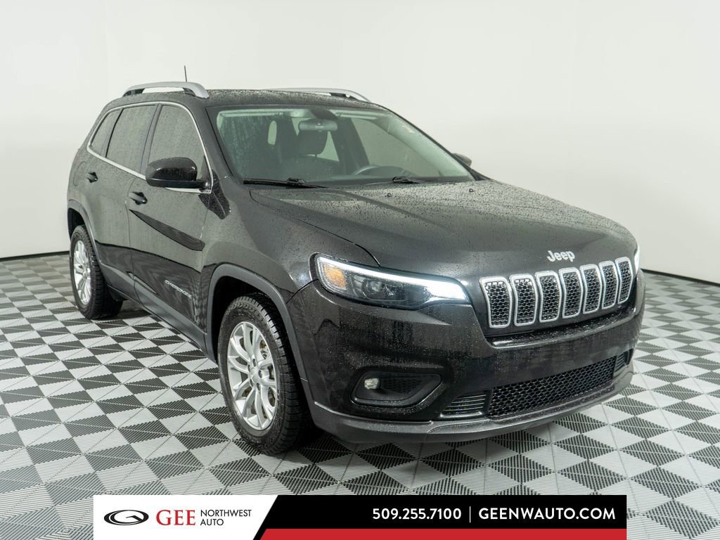 Used 2019 Jeep Cherokee Latitude w/ Popular Appearance Group image 1
