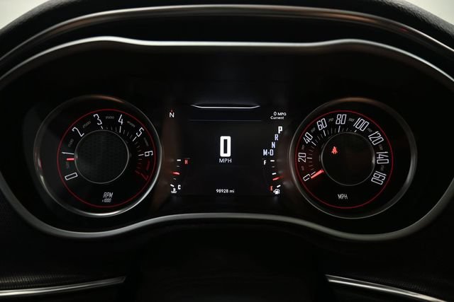 Used 2015 Dodge Challenger SXT Plus w/ Technology Group RWD image 9