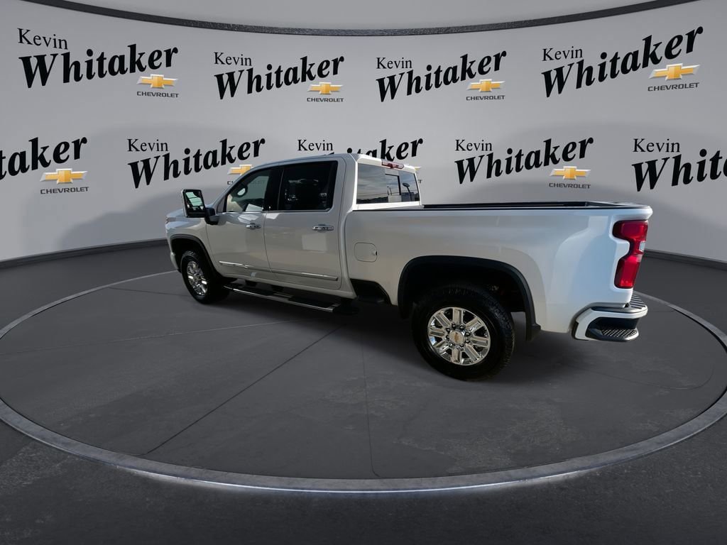 Certified 2024 Chevrolet Silverado 3500 High Country w/ High Country Premium Package image 6