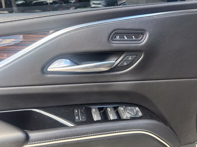 Used 2023 Cadillac Escalade ESV Premium Luxury AWD/4WD image 11