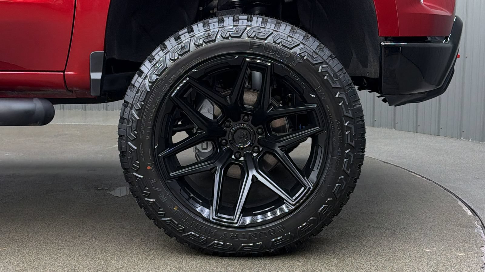 Used 2026 Chevrolet Silverado 1500 LT Trail Boss w/ Convenience Package II AWD/4WD image 9
