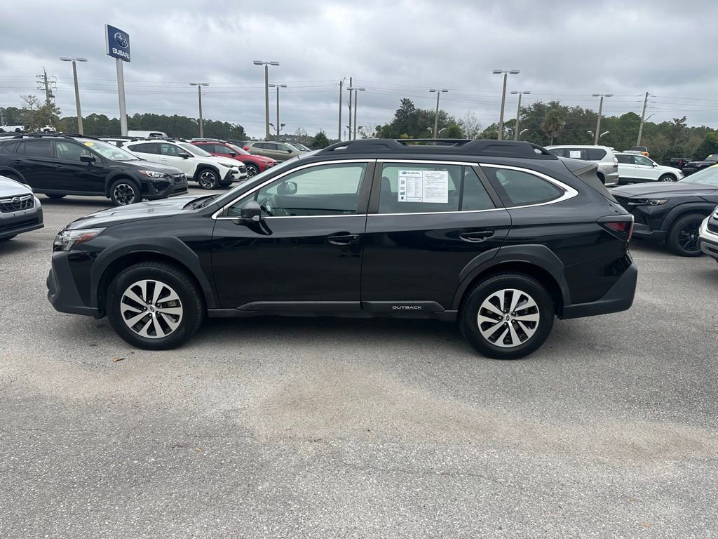 Used 2023 Subaru Outback 2.5i image 11