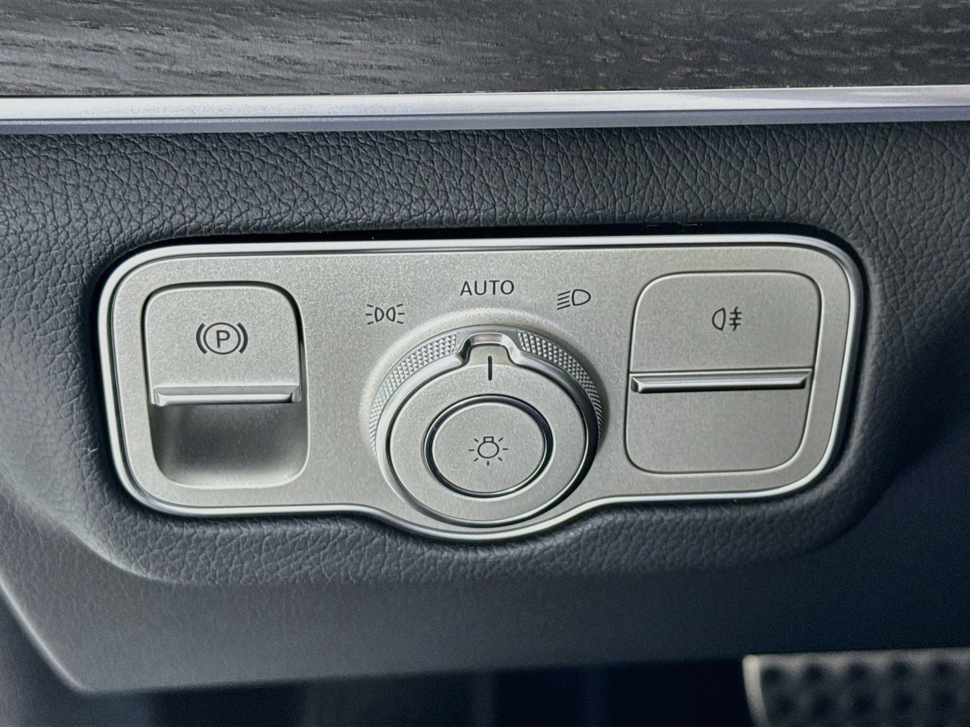 New 2027 Mercedes-Benz GLS 450 4MATIC image 11