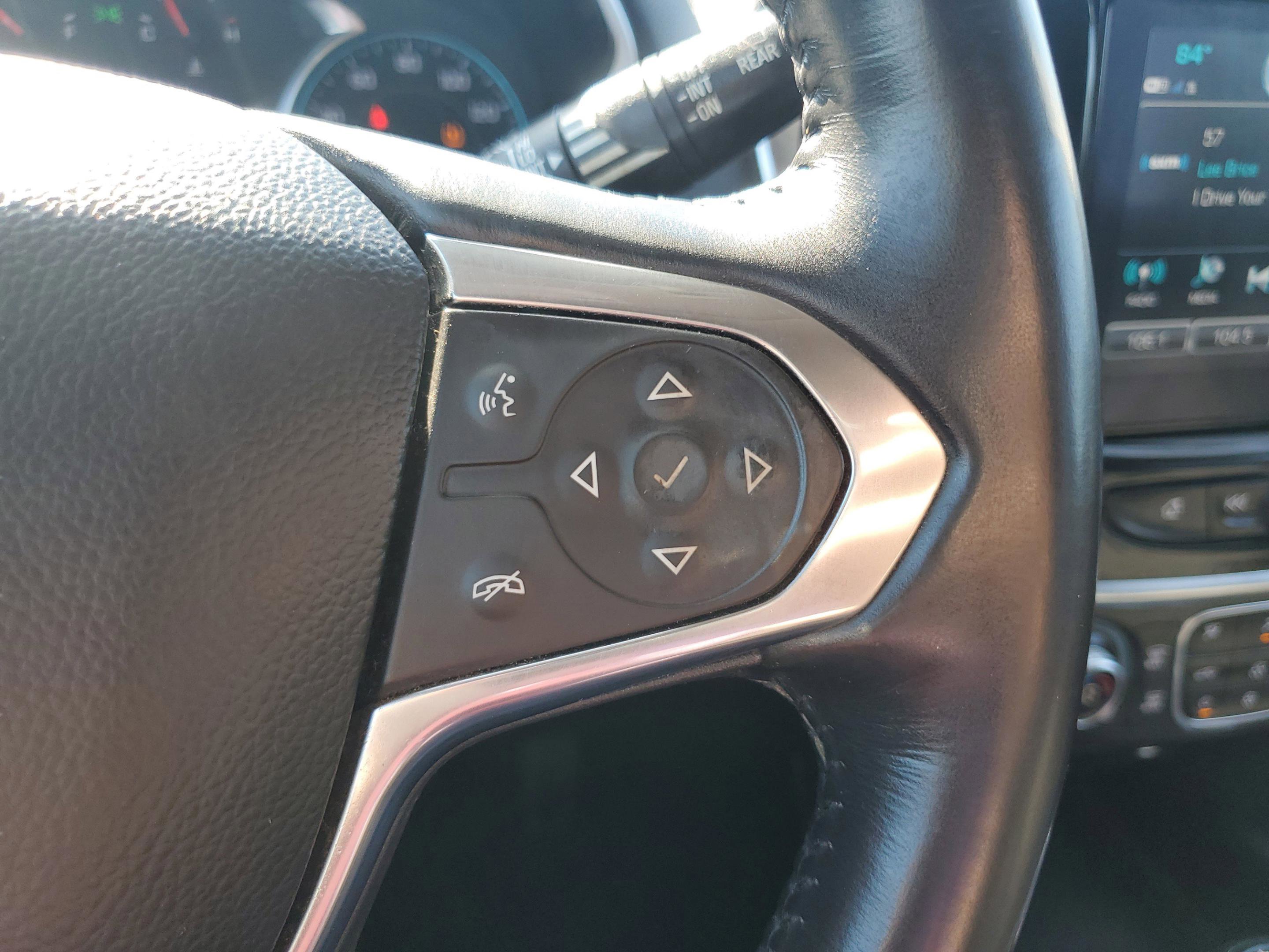 Used 2018 Chevrolet Traverse LT FWD image 23