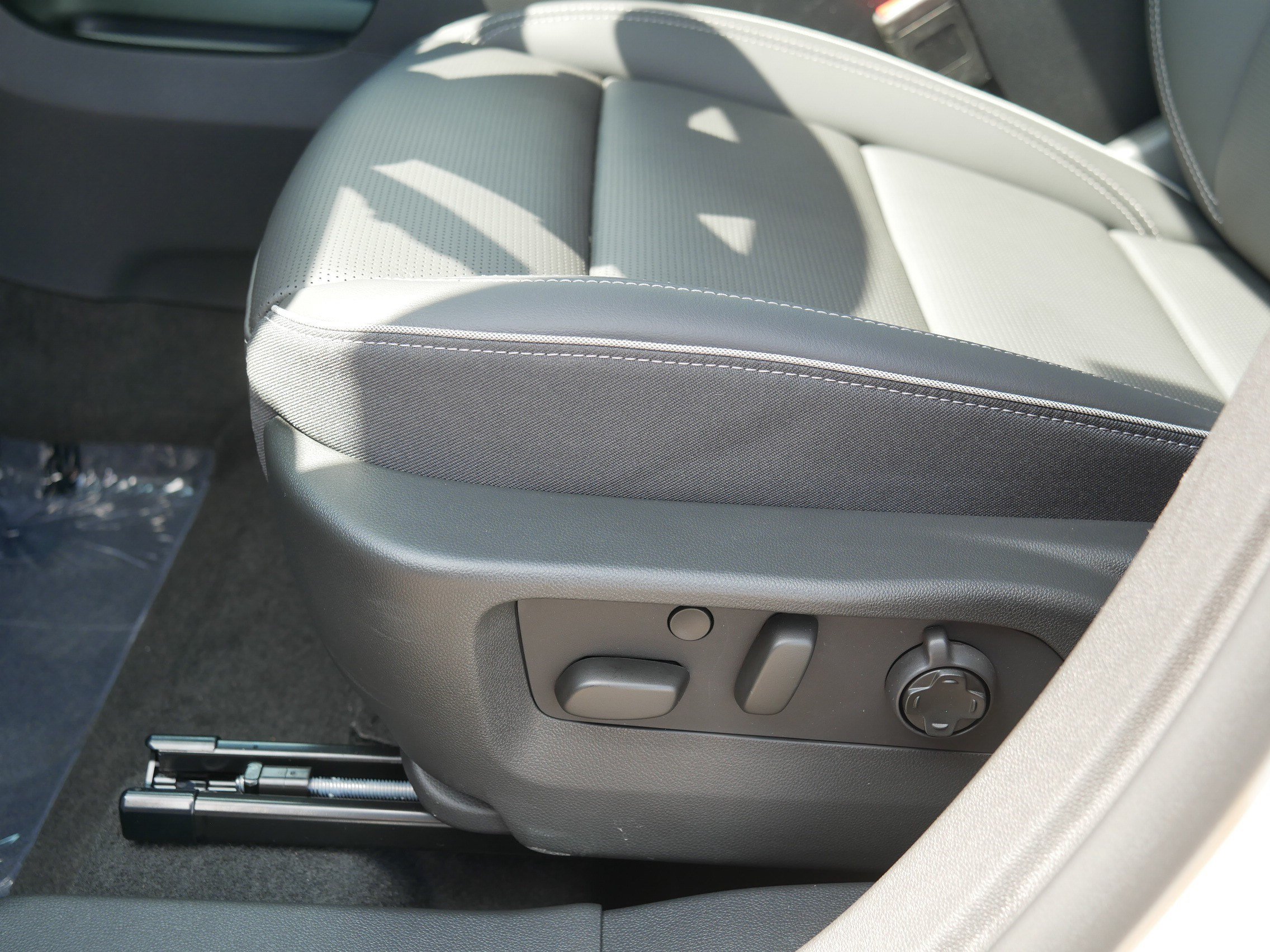 Used 2026 Buick Envision Avenir AWD/4WD image 20