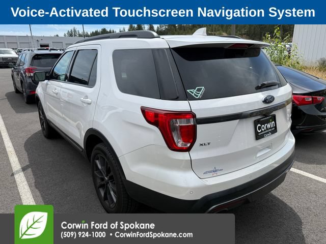 Used 2017 Ford Explorer XLT w/ Equipment Group 202A AWD/4WD image 10