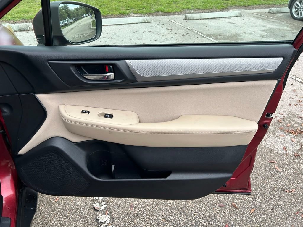 Used 2019 Subaru Outback 2.5i Premium AWD/4WD image 37