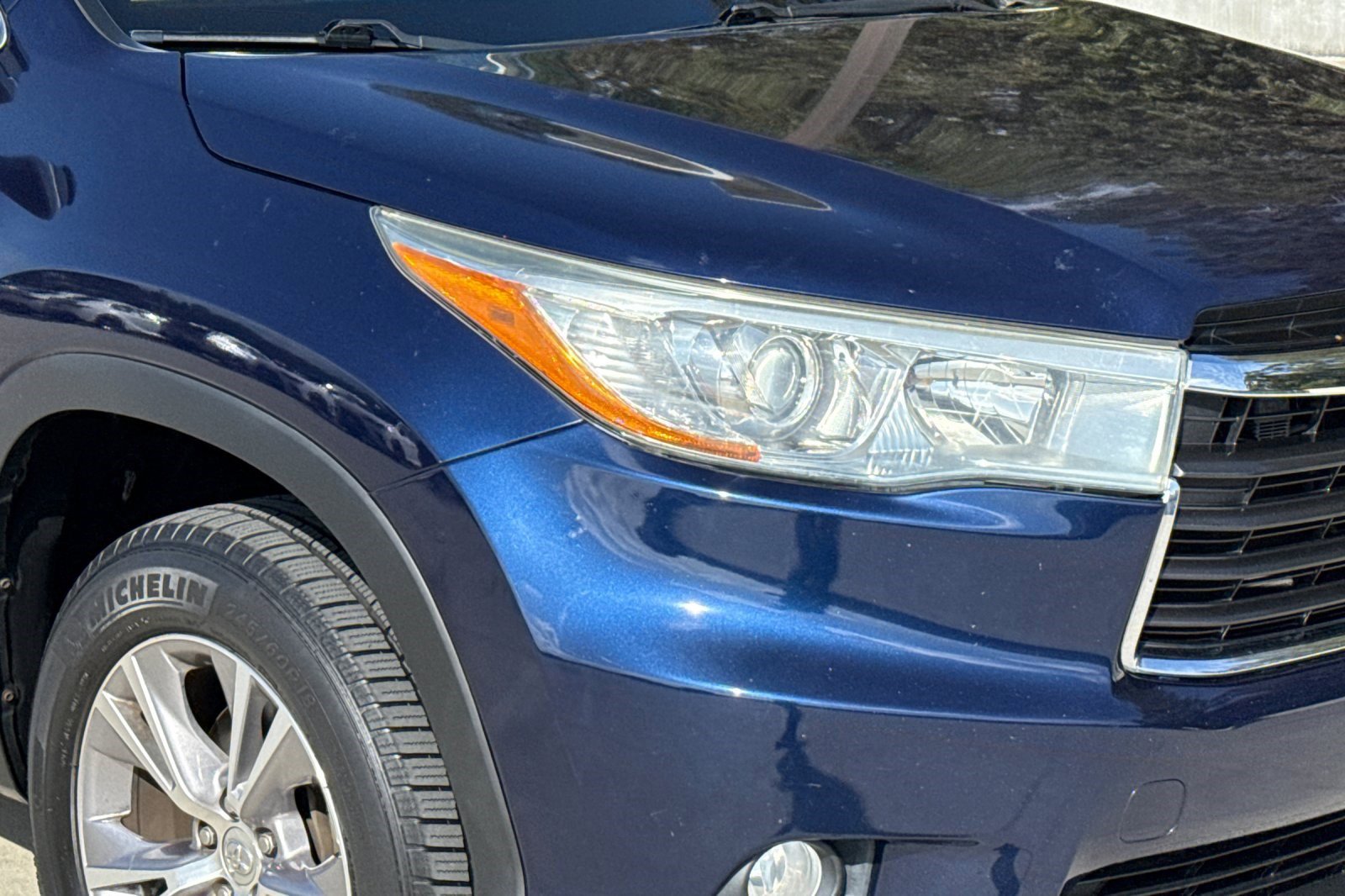 Used 2015 Toyota Highlander Plus FWD image 11