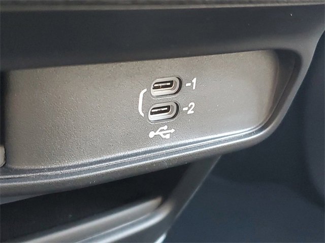 New 2026 Chrysler Pacifica Select image 30