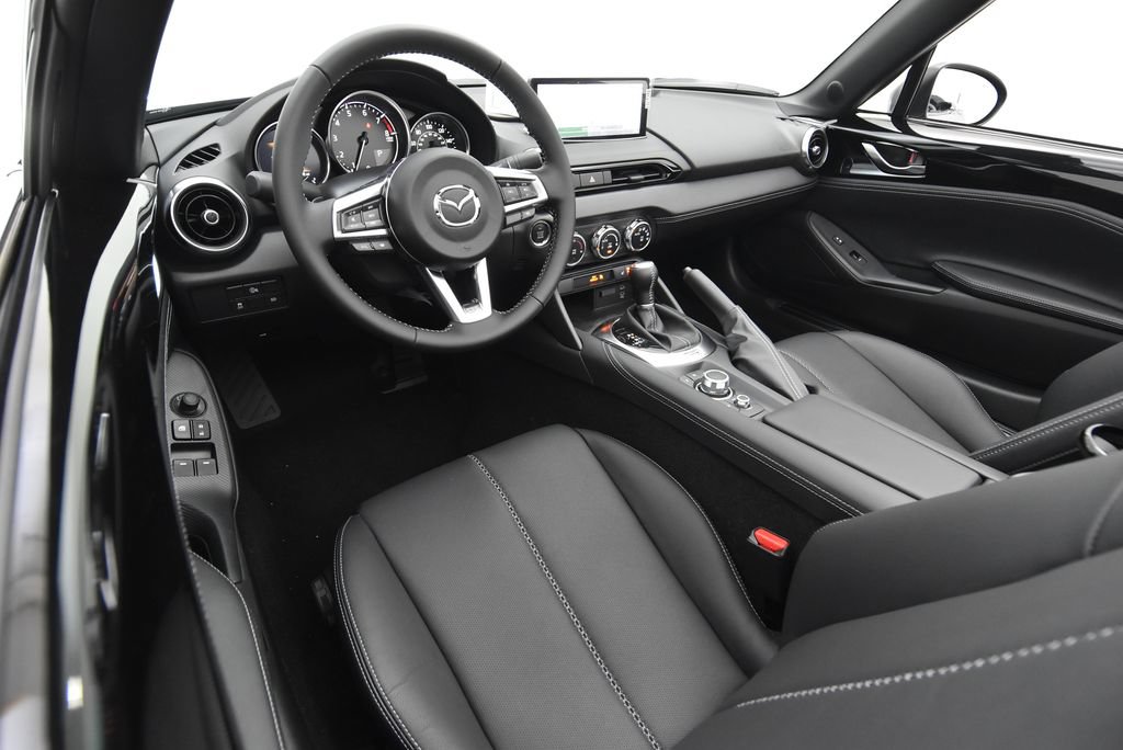 Certified 2025 MAZDA MX-5 Miata Grand Touring RWD image 32