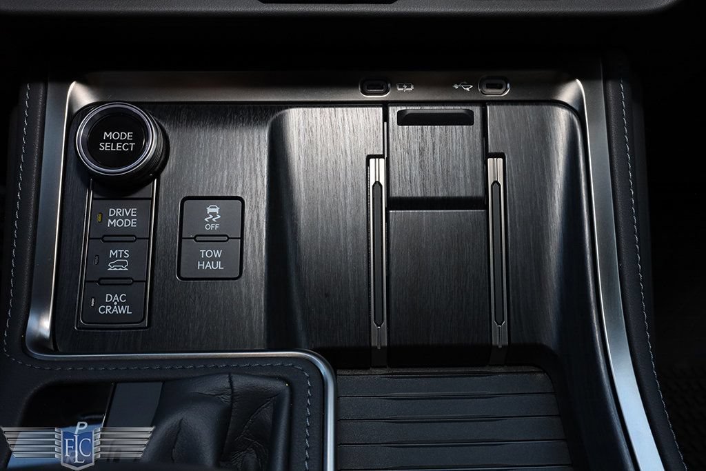 Used 2024 Lexus GX 550 AWD/4WD image 29