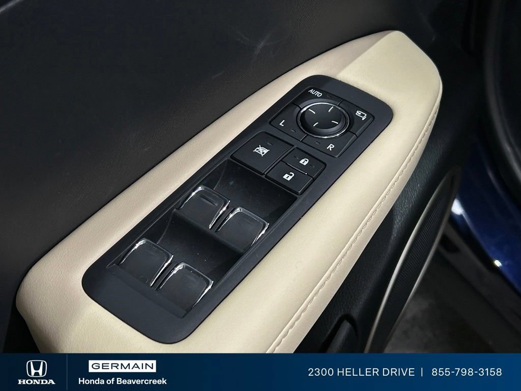 Used 2022 Lexus RX 350L Premium w/ Premium Package AWD/4WD image 18
