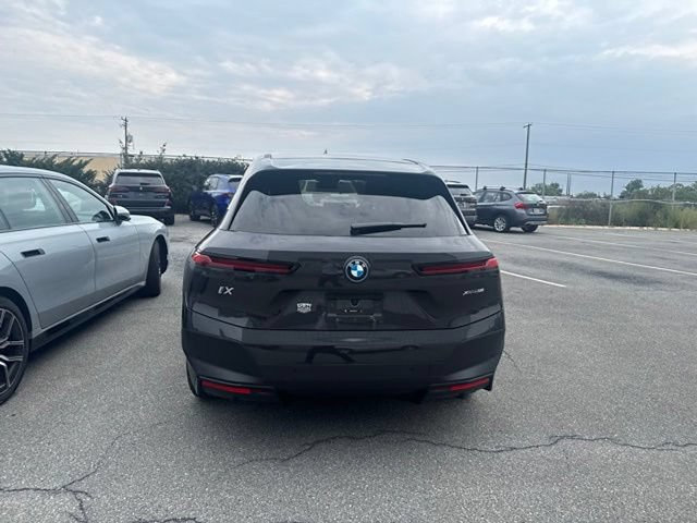 Certified 2024 BMW iX xDrive50 AWD/4WD image 12