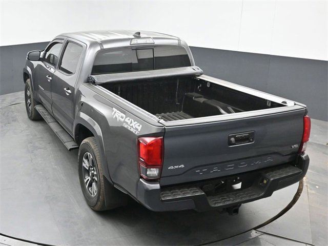 Used 2019 Toyota Tacoma TRD Sport image 34
