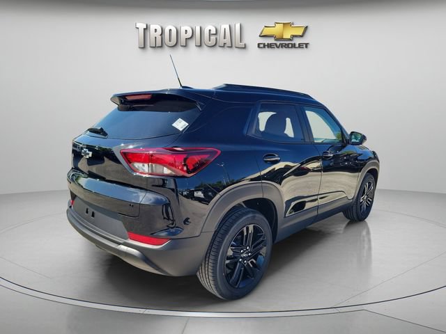 New 2026 Chevrolet TrailBlazer LT w/ Midnight Edition FWD image 5