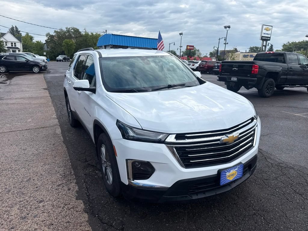 Used 2023 Chevrolet Traverse LT w/ LPO, Floor Liner Package AWD/4WD image 5