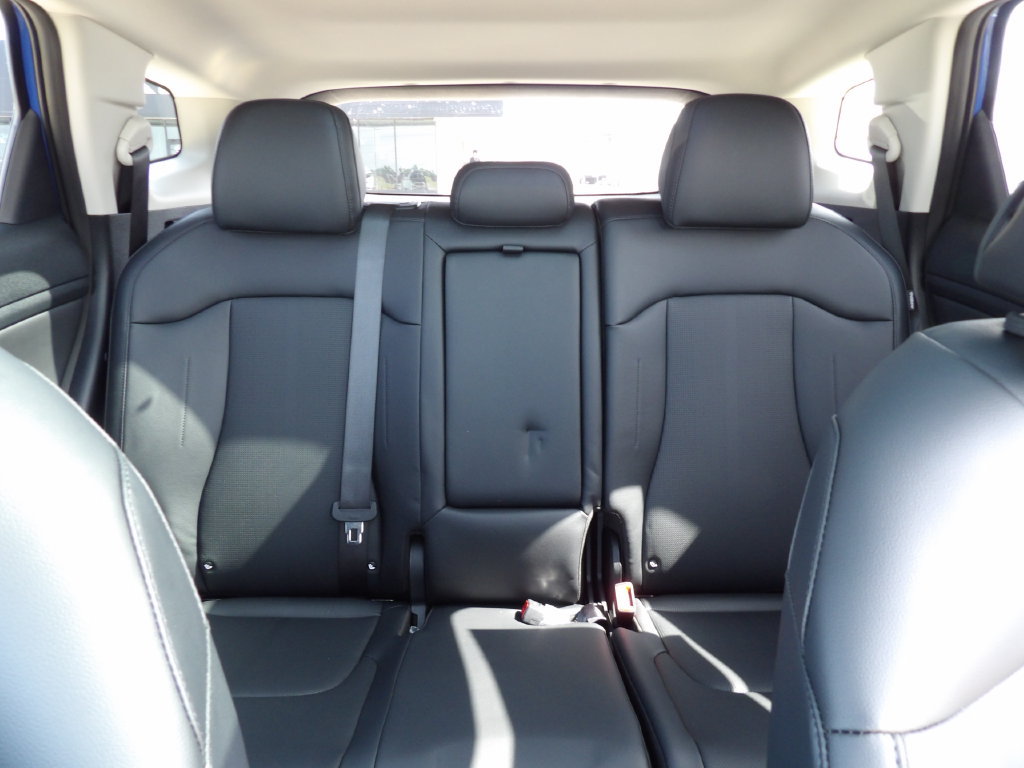 New 2026 Kia Sportage EX w/ EX Panorama Roof Package FWD image 24