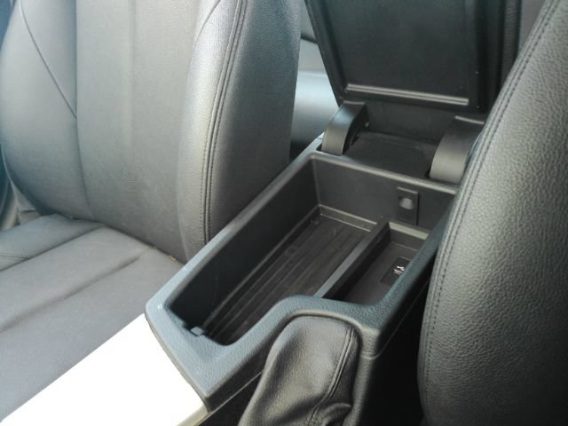 Used 2018 BMW 320i Sedan RWD image 44